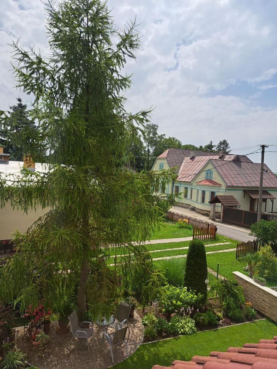 Vila Harmonia Turčianske Teplice Buitenkant foto